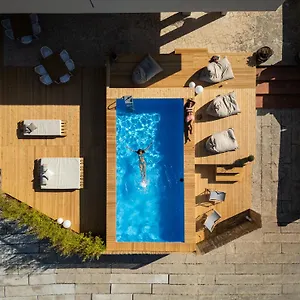 The Place World - Yoga, Wind & Water Bed & Breakfast